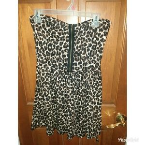 Leopard print strapless dress